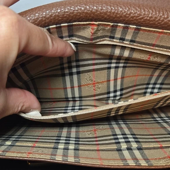 BURBERRYS VINTAGE Chestnut Brown Leather Clutch Bag - Picture 8 of 12